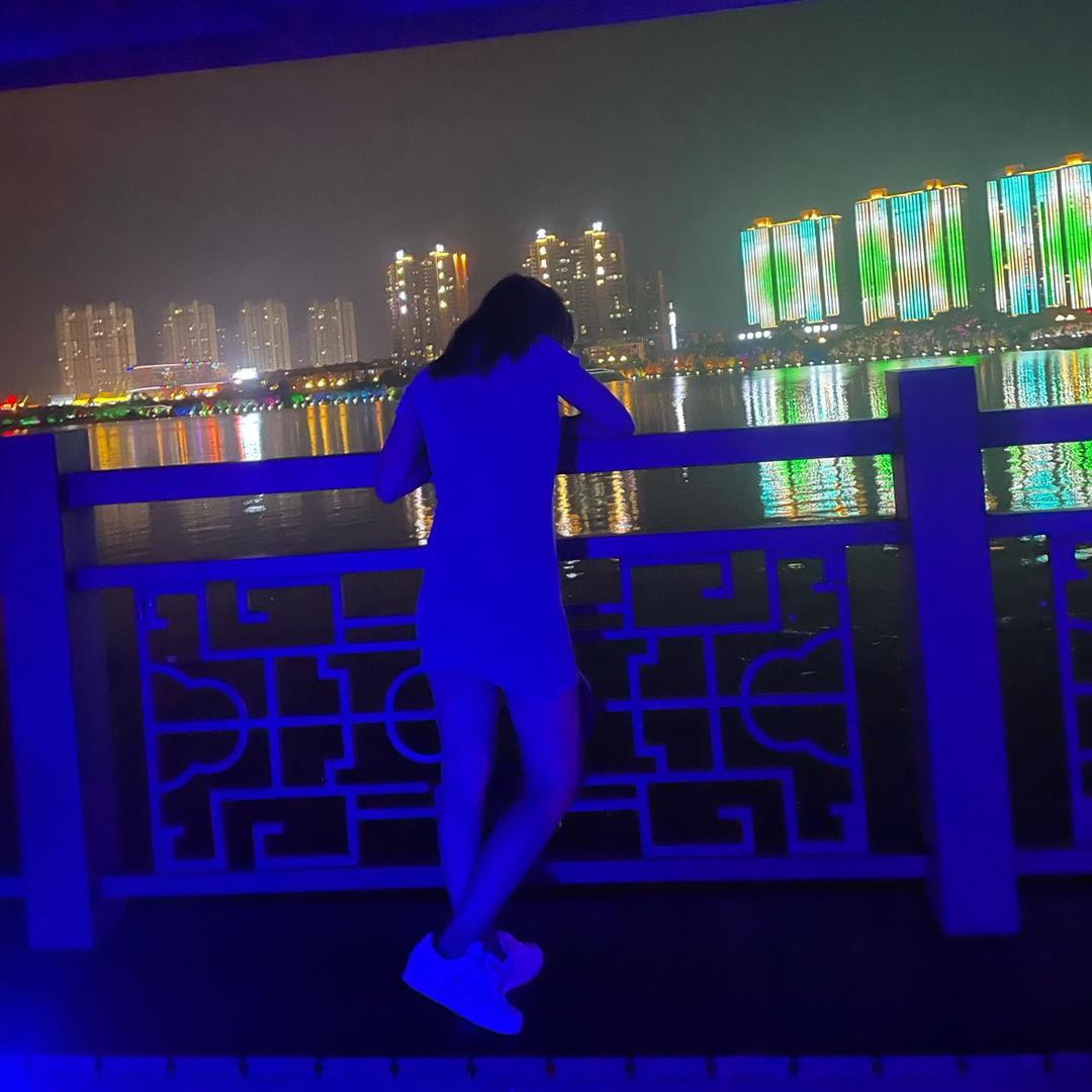 欣欣不吃饼