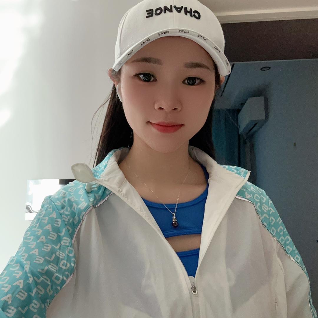 乐乐爱跑步