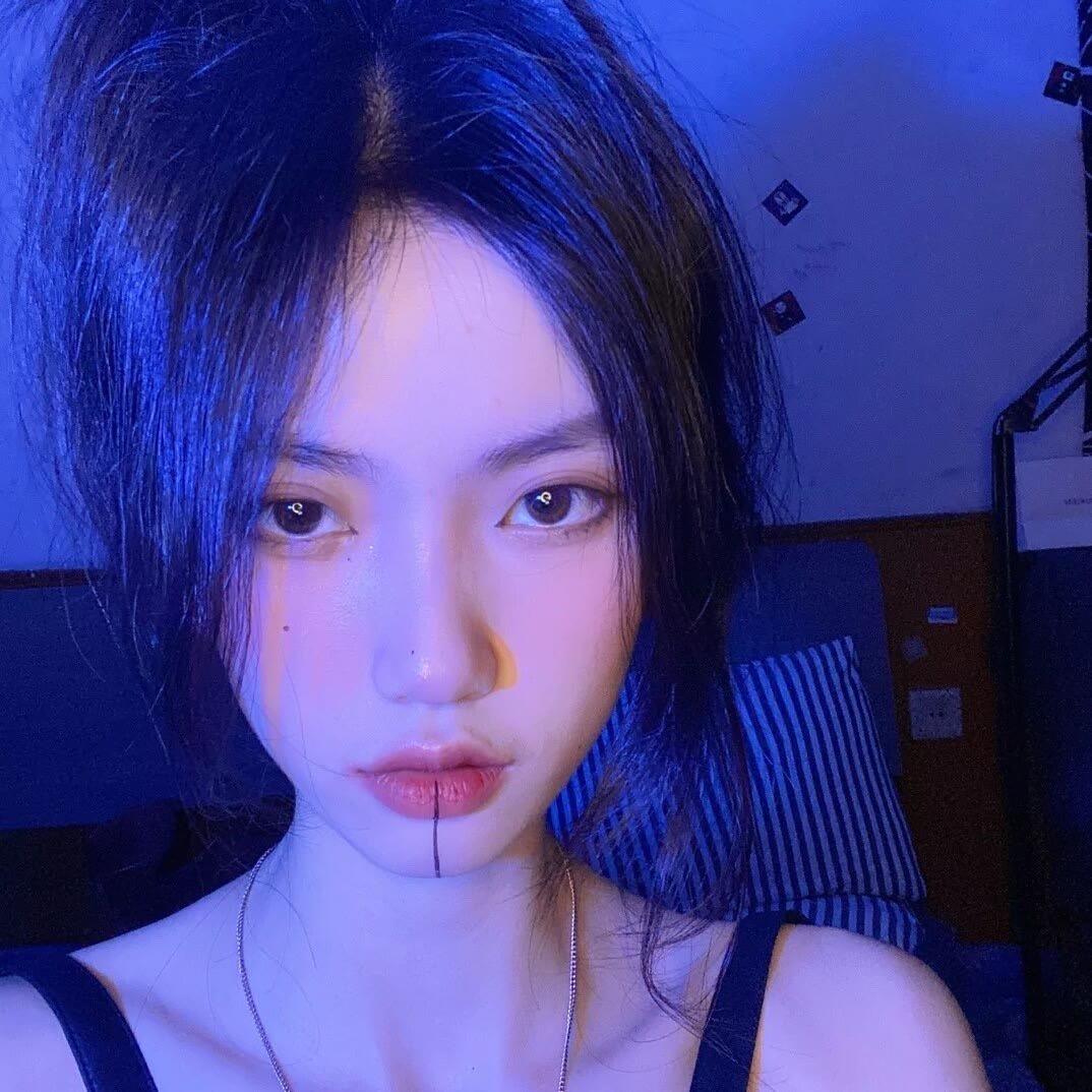 🍁