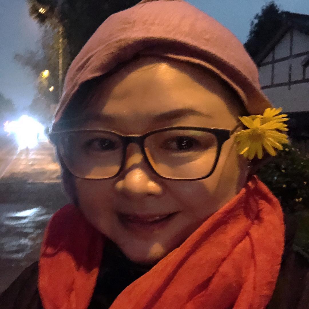 简体美（威信二店）