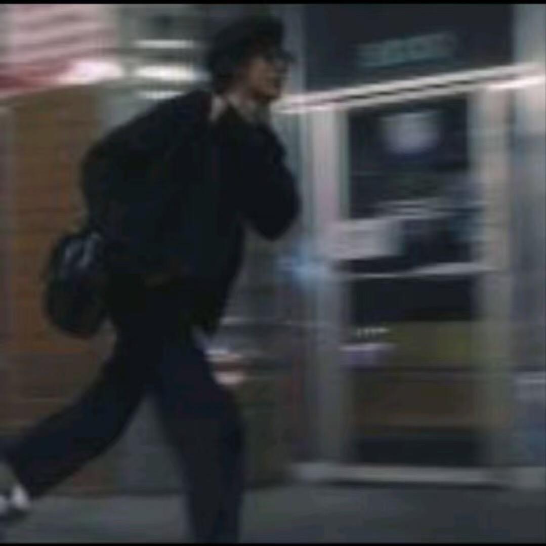 小生.