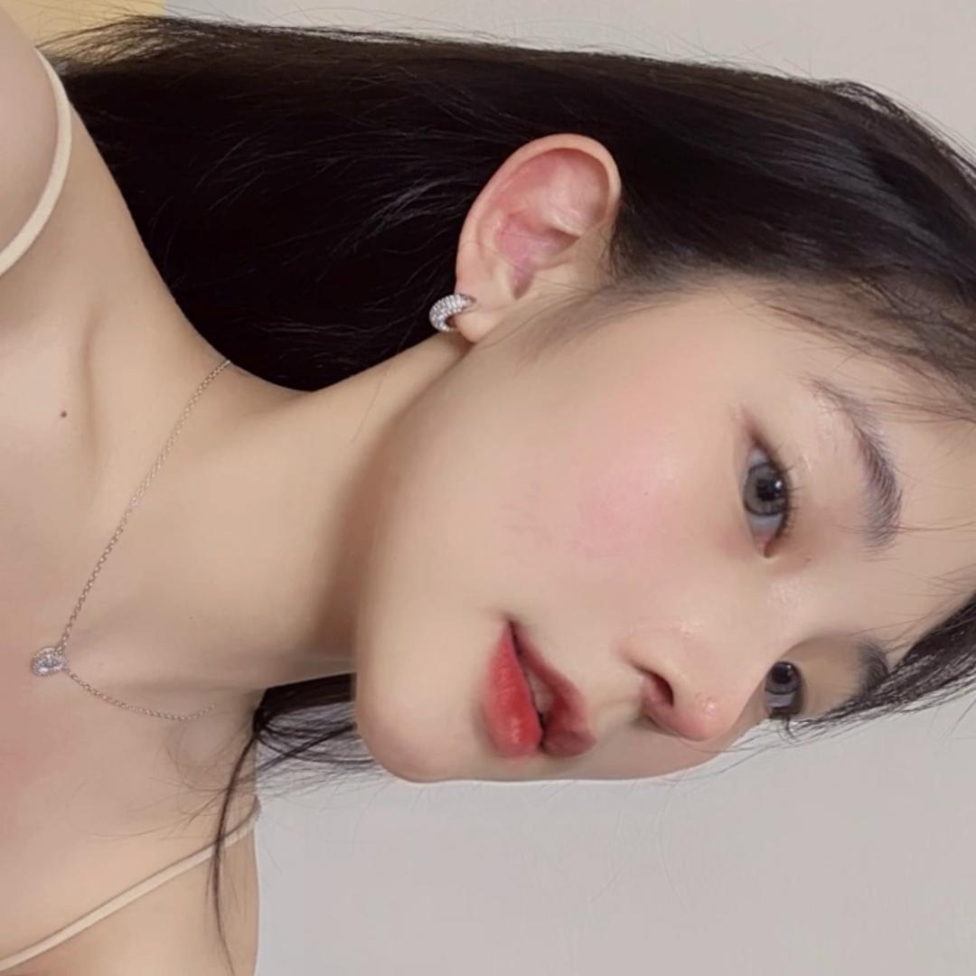 邱俞