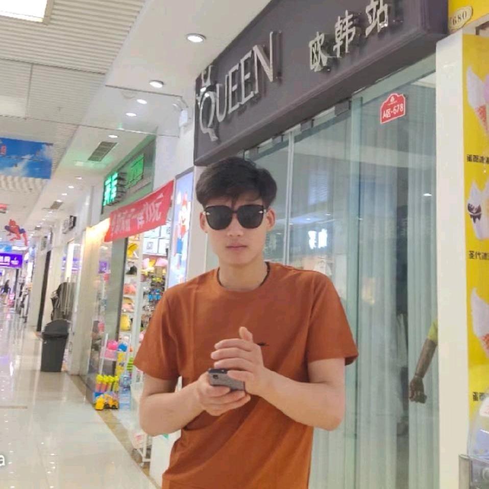 左央📷