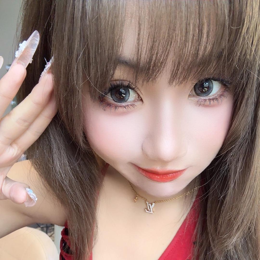 日薪月亿💰