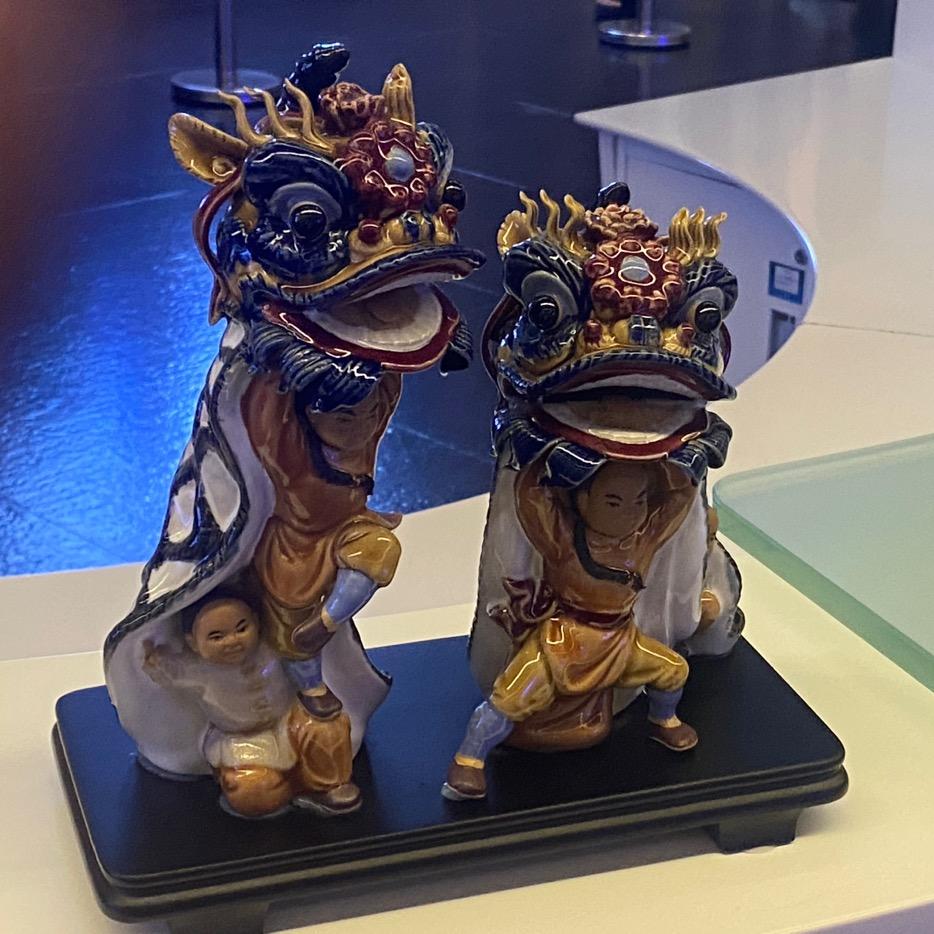 以🐉會友