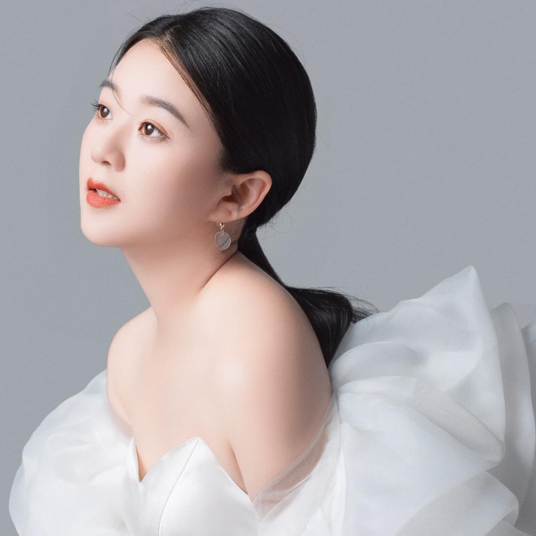 莉智玲