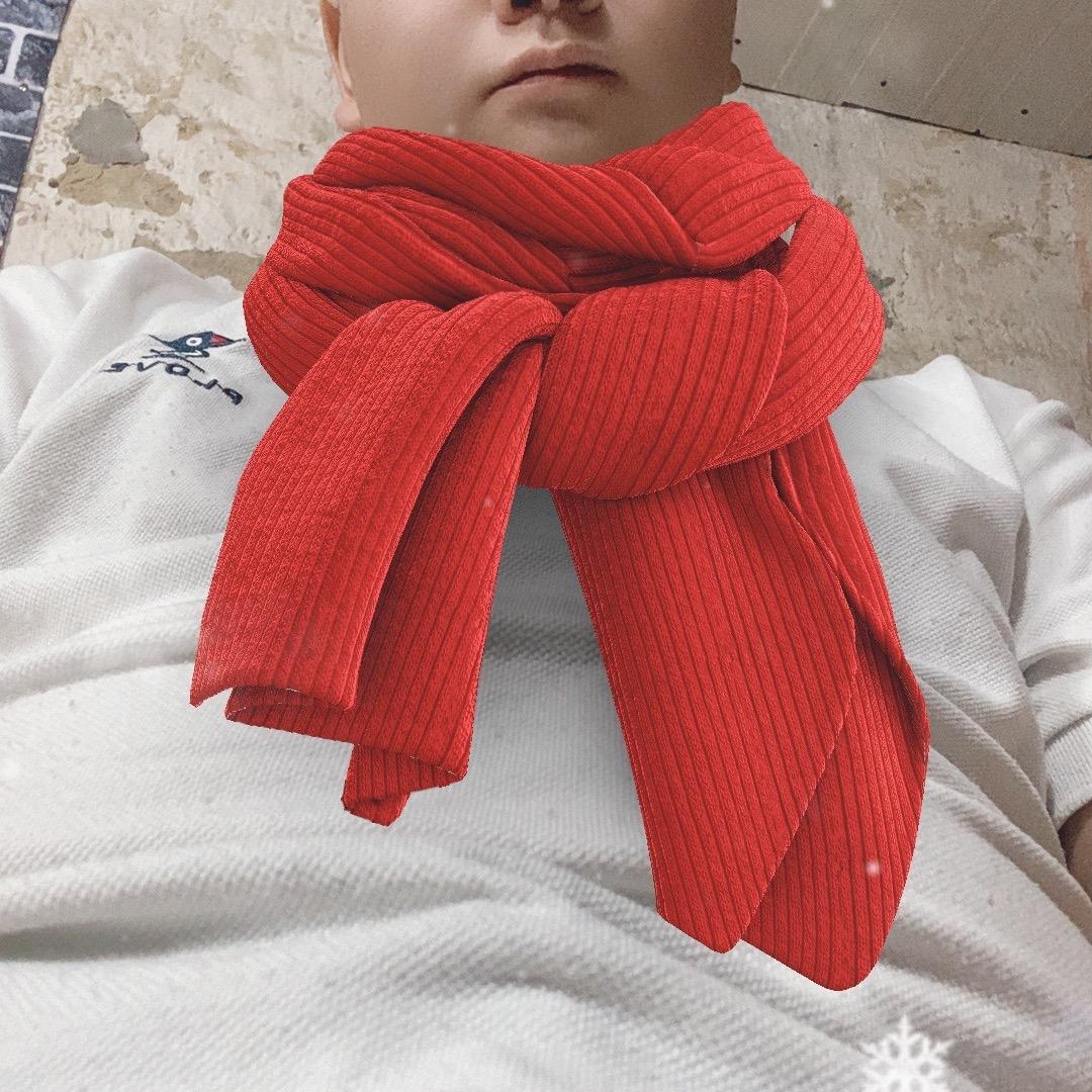 红色的高跟鞋