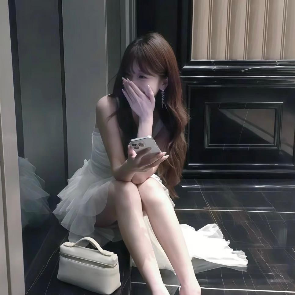 在等月亮🌙
