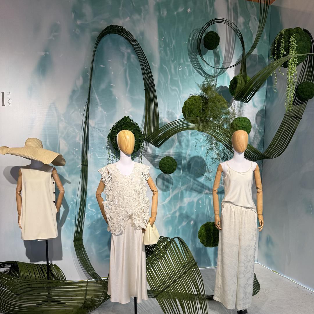大连市金普新区芊芝美服装店