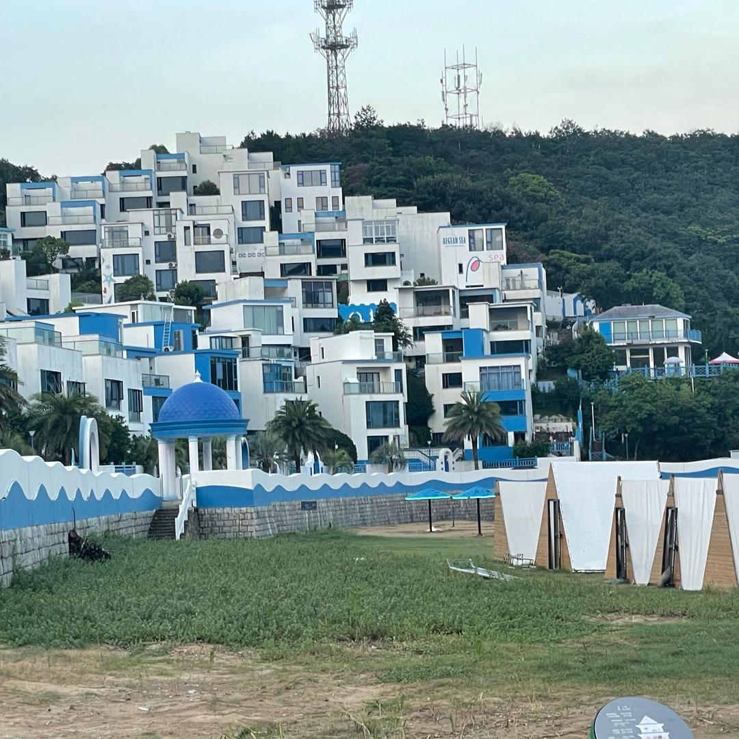 沉默是金🎈🎈🌹🌹🎊🎊