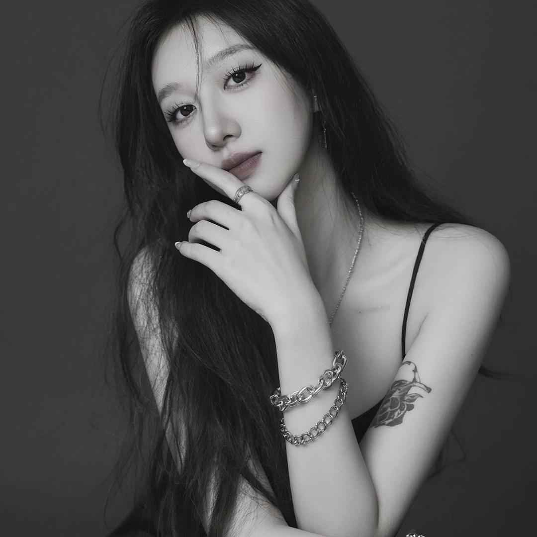 暗黑少女（大美女日常版）