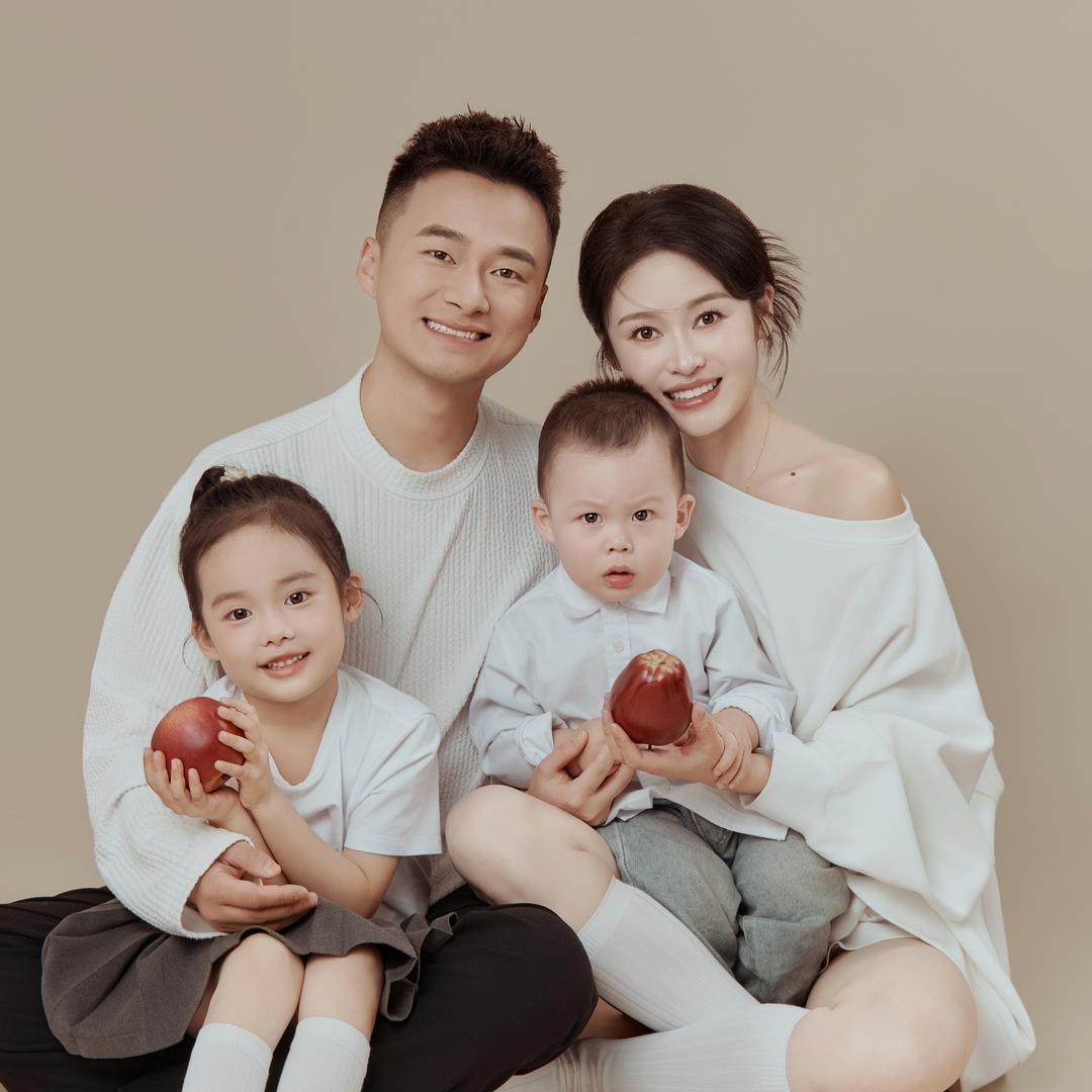 卓伊家（28号香港全球营养品溯源大场）@抖音