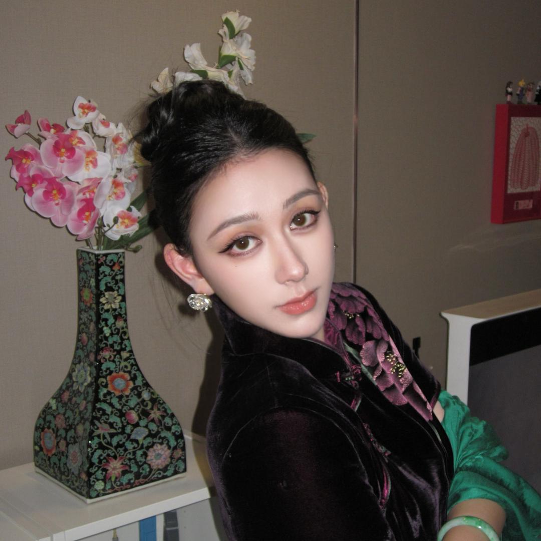 Olivia_奥利维亚