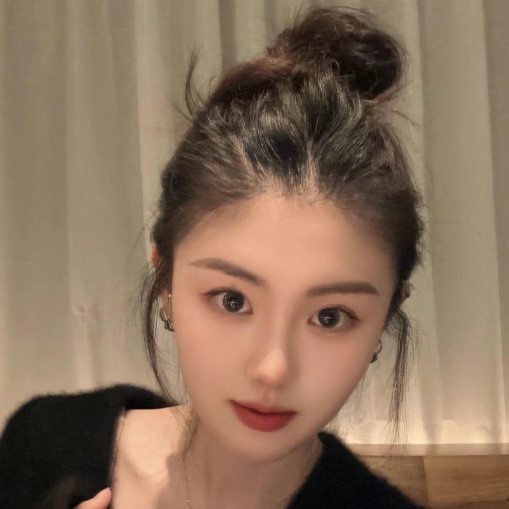 零食补给站小雨