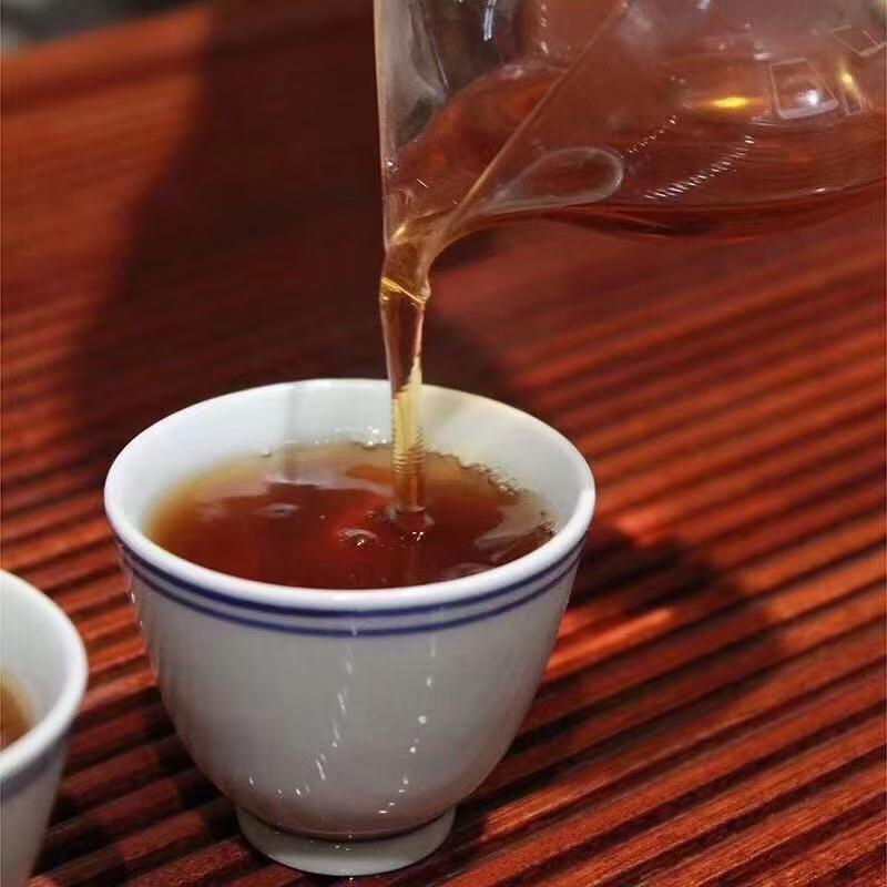 小罗中老期普洱茶