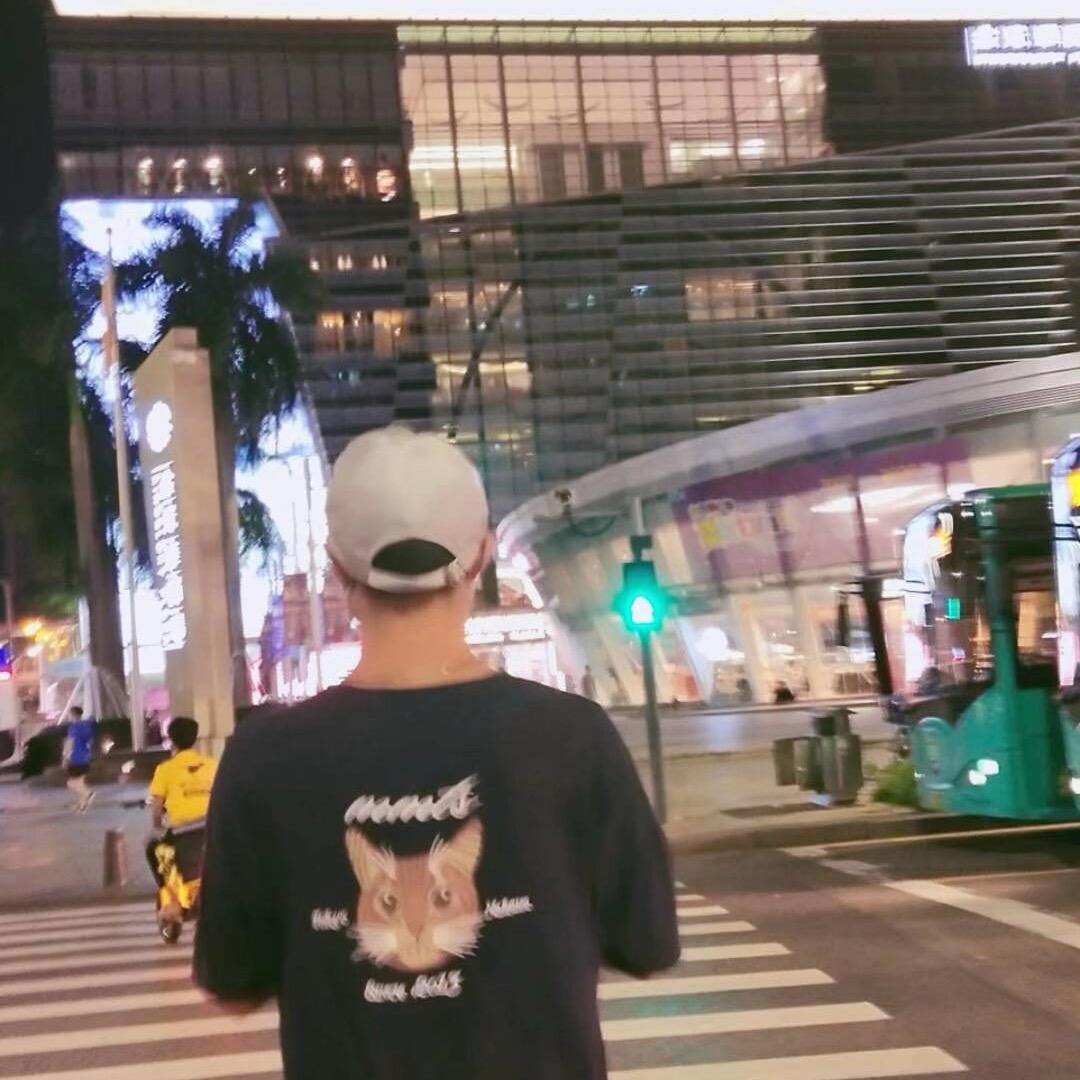 浩浩^_^