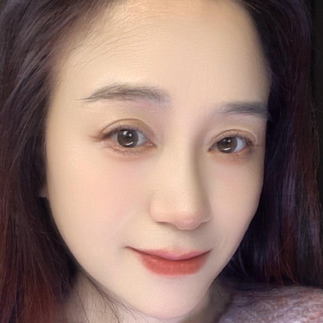 蔷薇🎤爱唱歌 直播时间：晚上8 点20