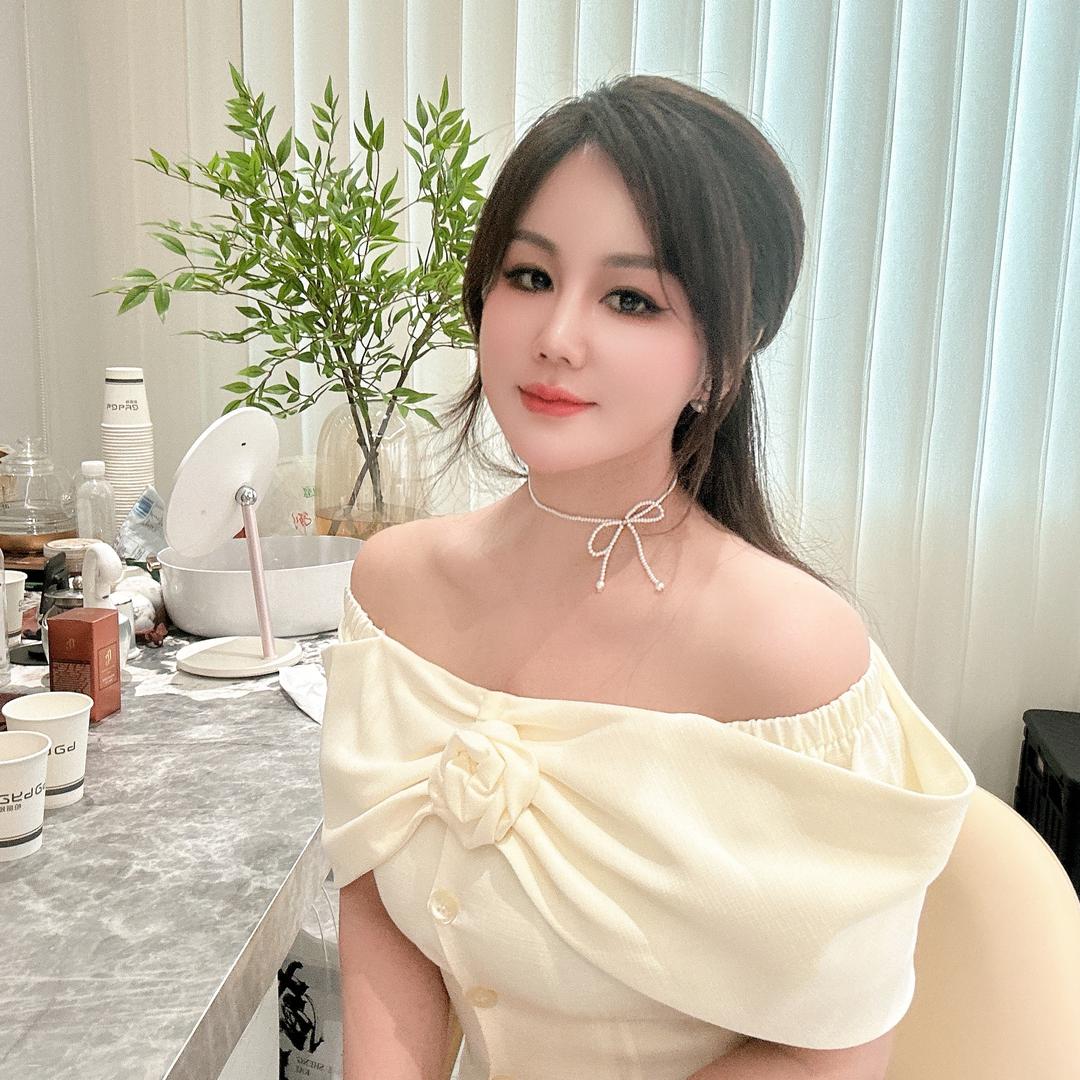 云霞的日常生活@抖音