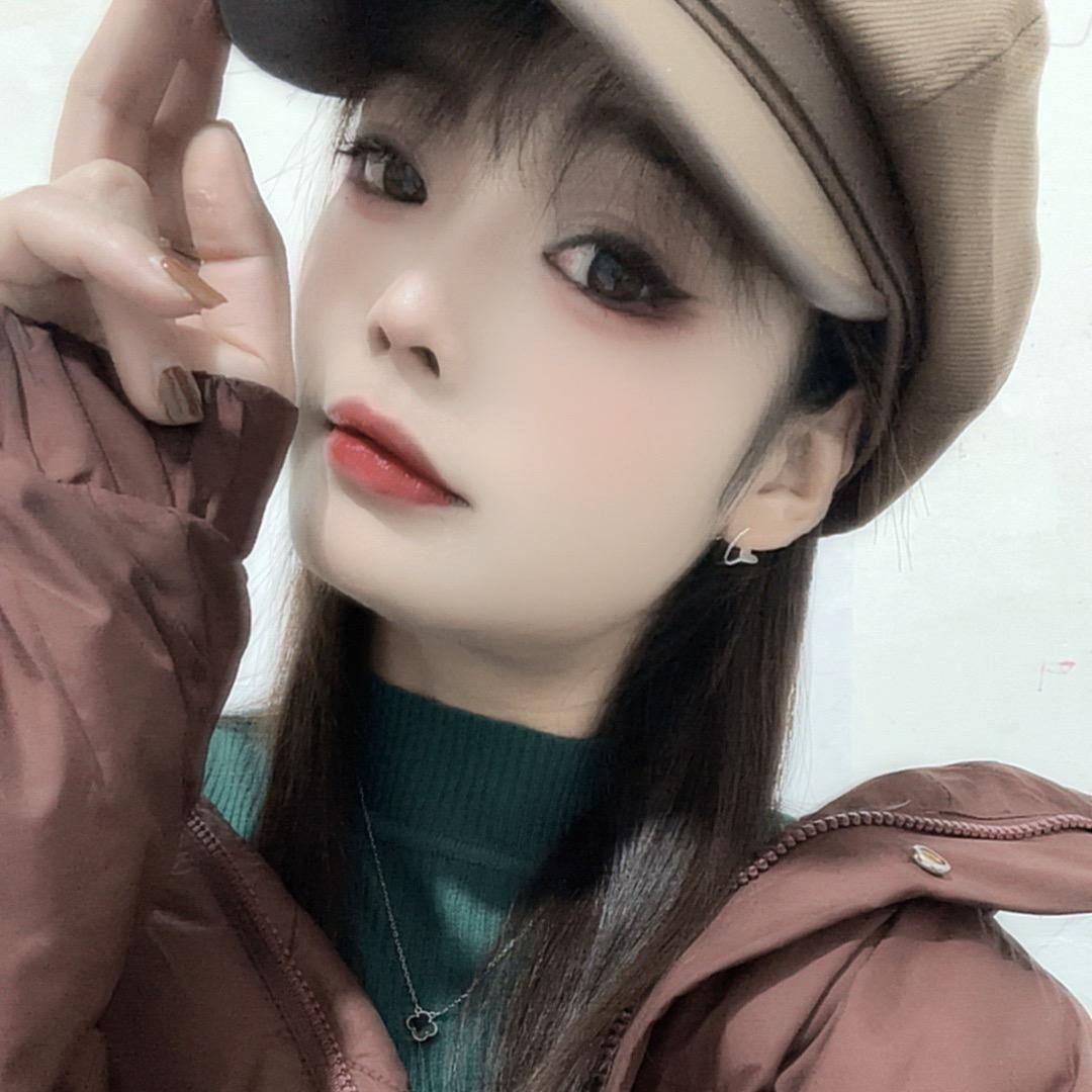 A.芳儿纸火花篮