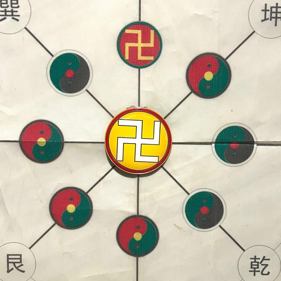 依依在曼德勒
