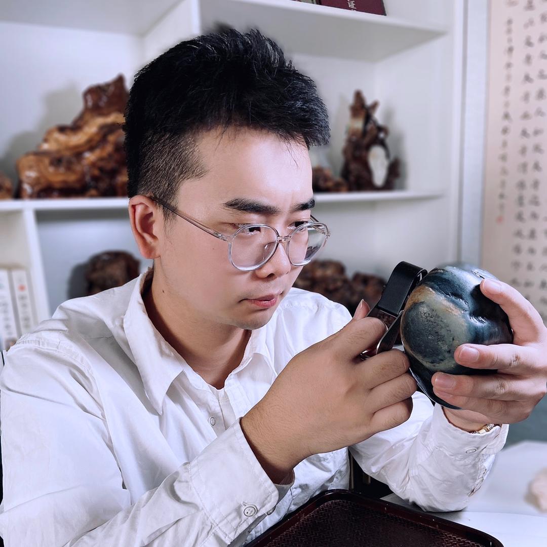 小周玩玉