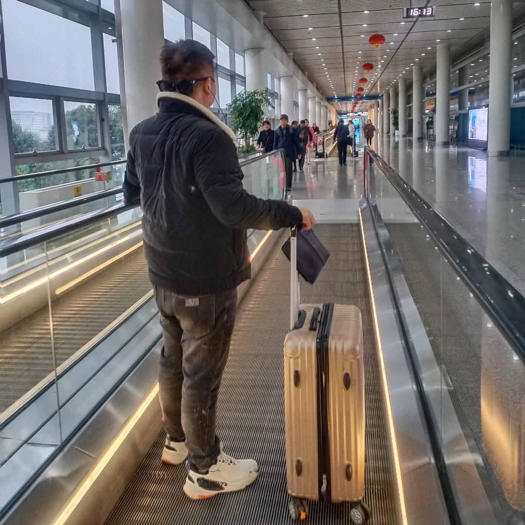 张家界私人导游-晓峰