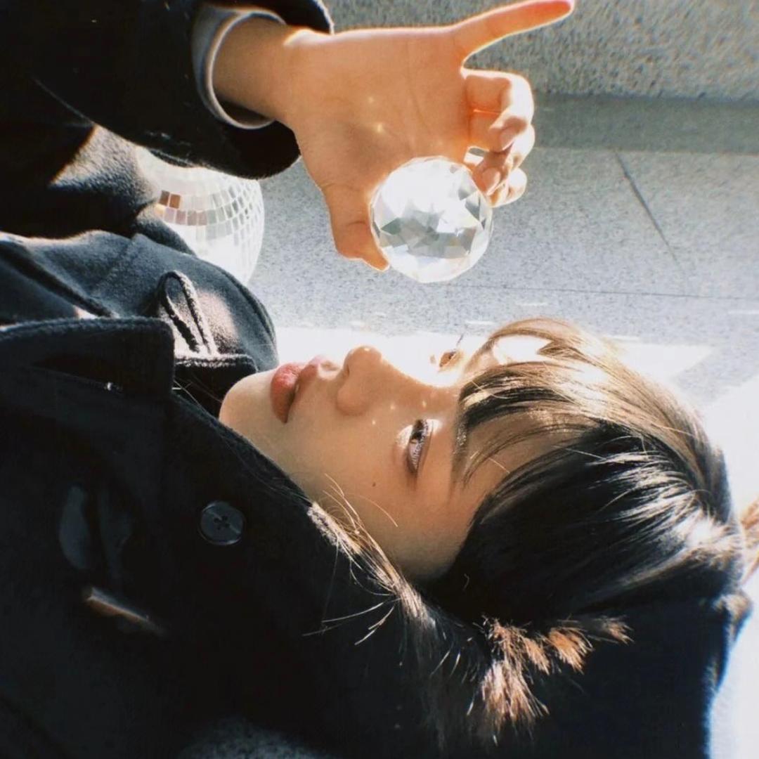 小燚