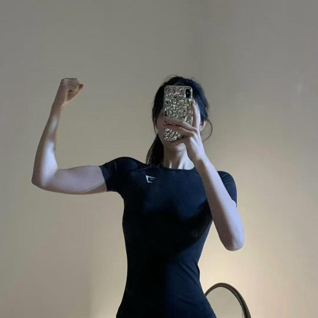 铂尔曼健身游泳中心-小陈