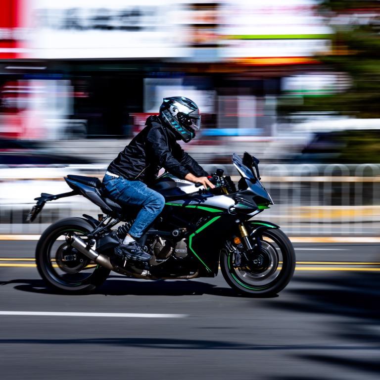 兠裡侑鎕 ╲   🪳