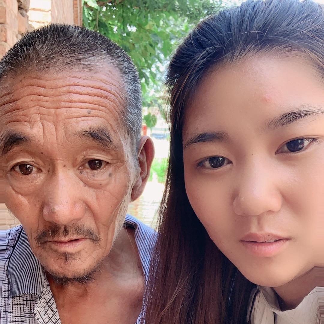 四妹一大家