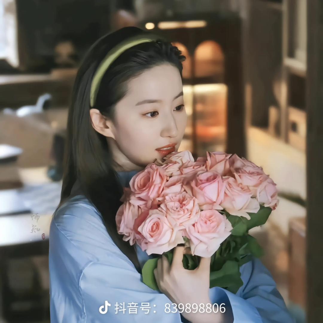 小熊🐻饼干🍪