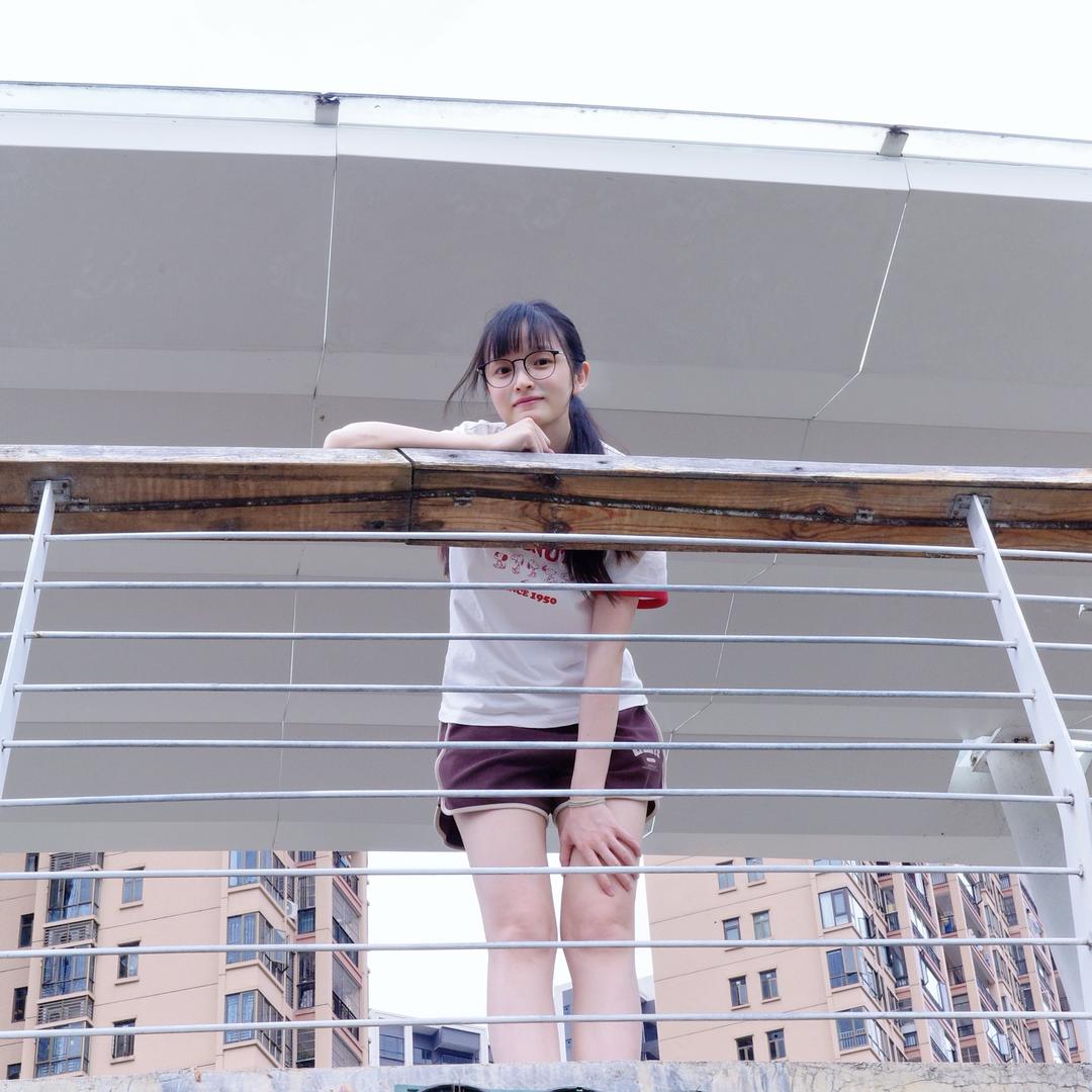 内向小糯