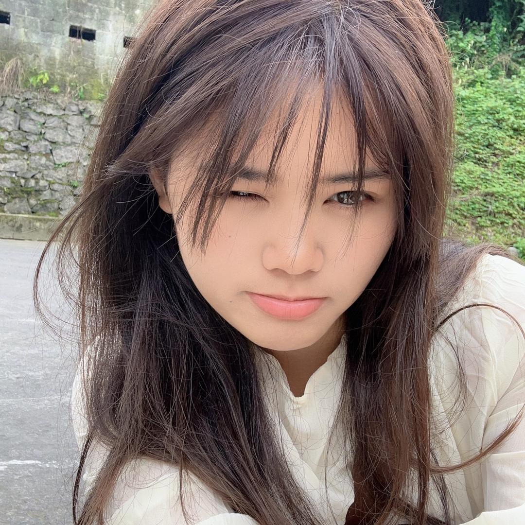 李爱笑🥰（妃漾迷）