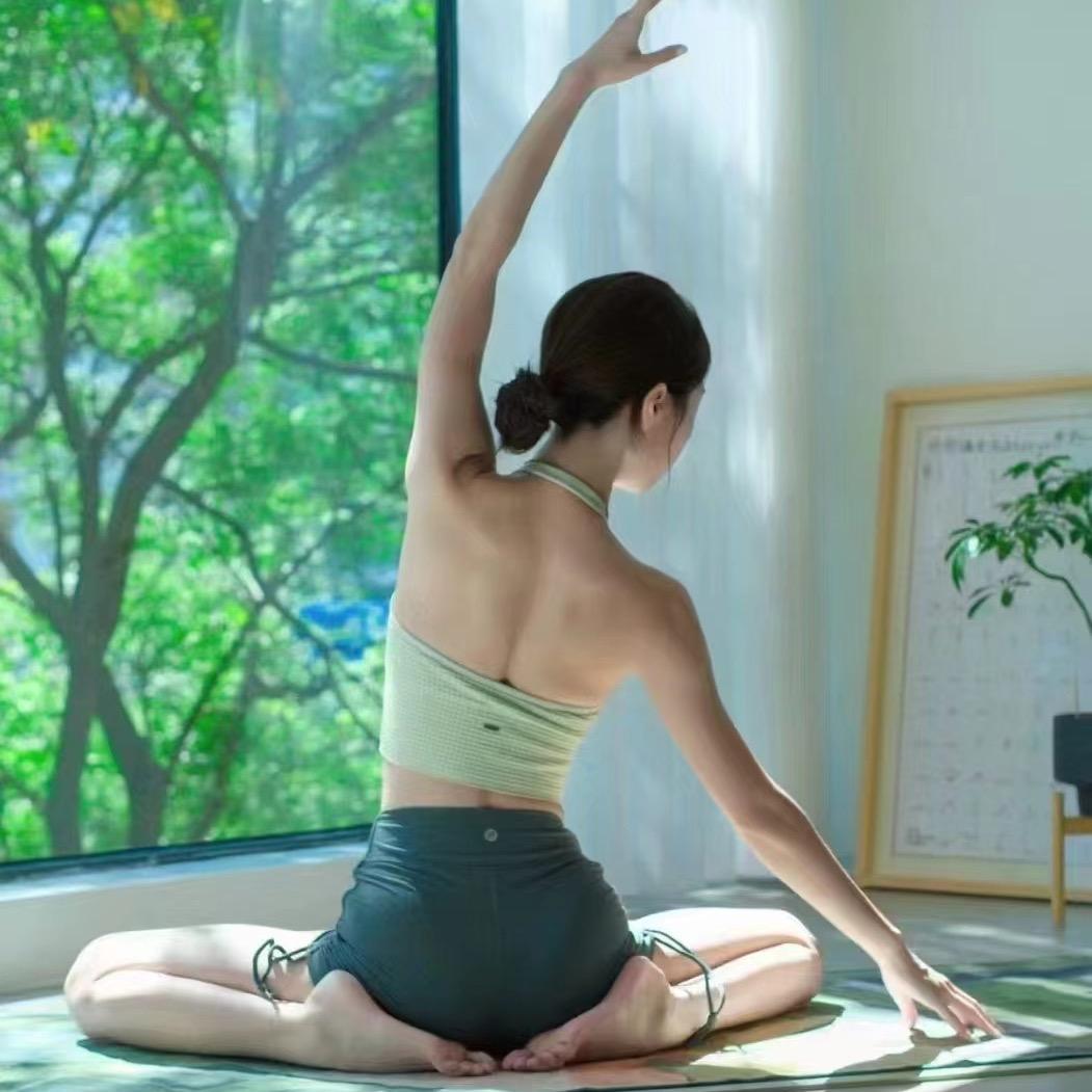瑜伽-老师