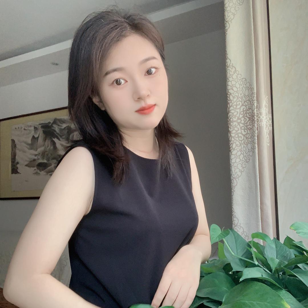 婉婉（晚上9:40）百货