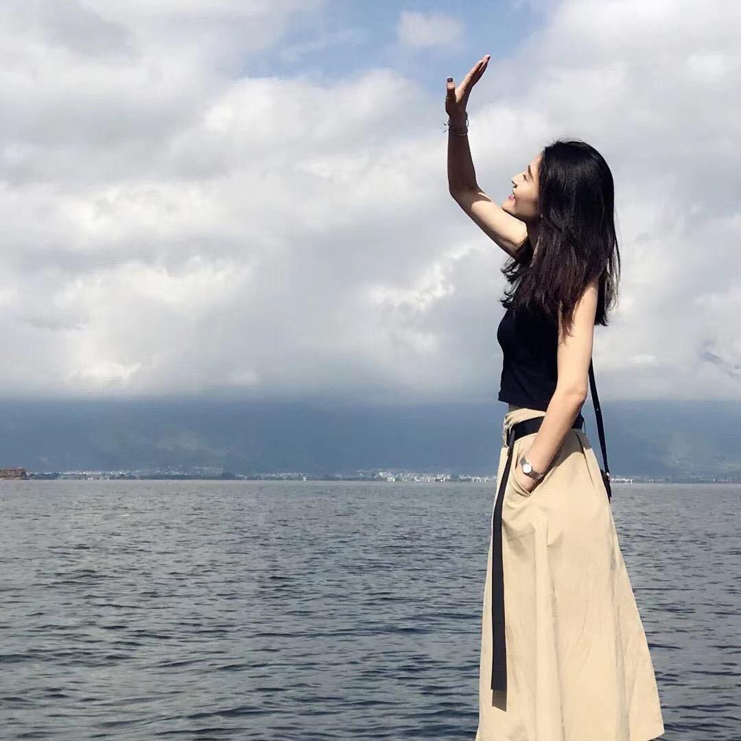益农笑婷婷