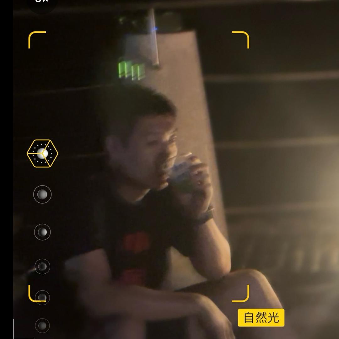 牟桐桐