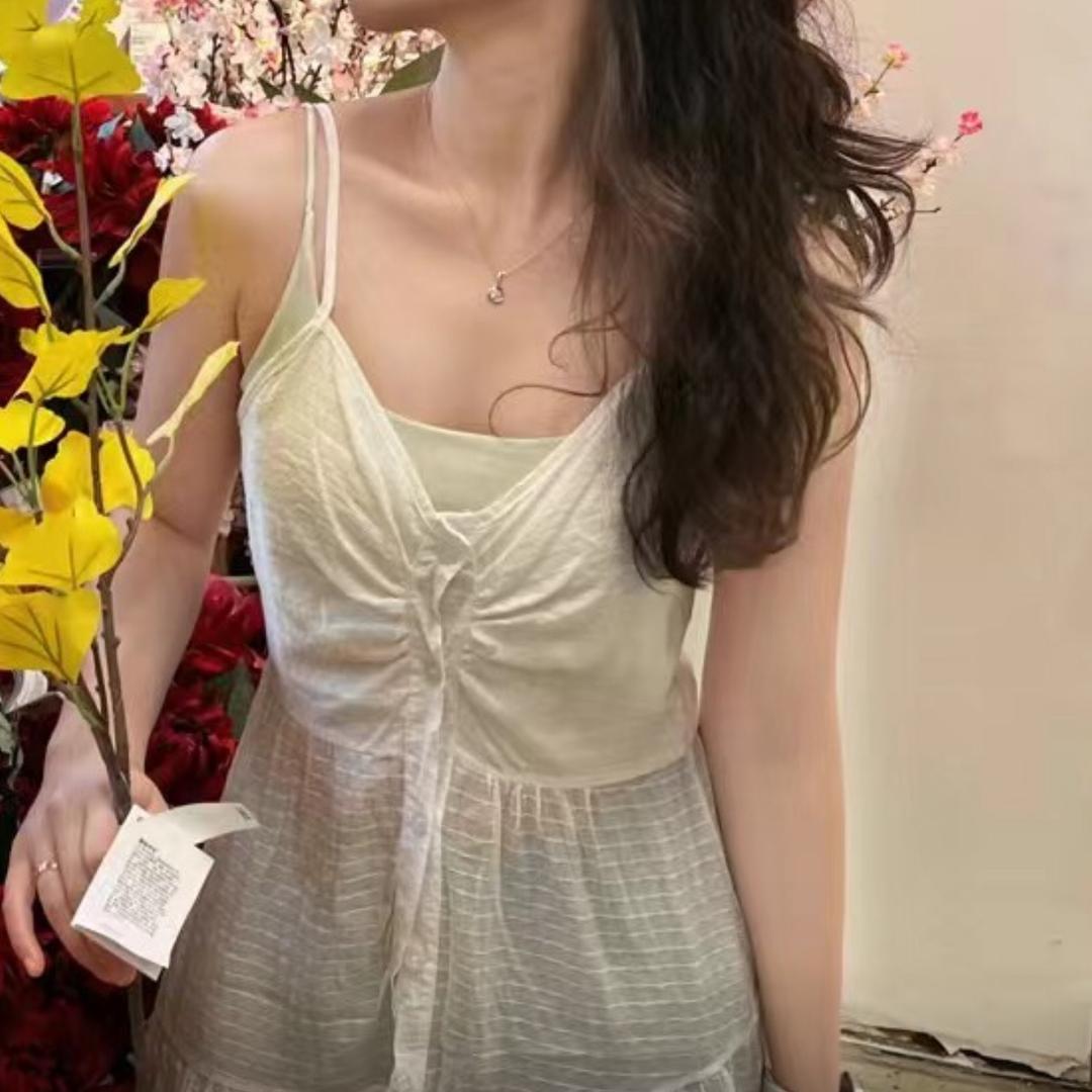 玥玥女装店
