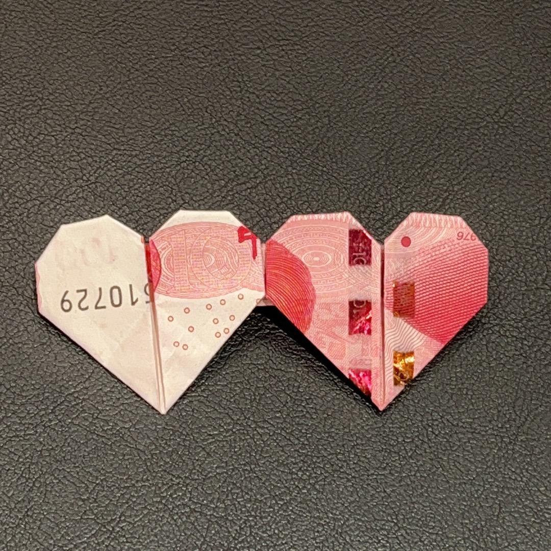yuan  宝子🐷🐷