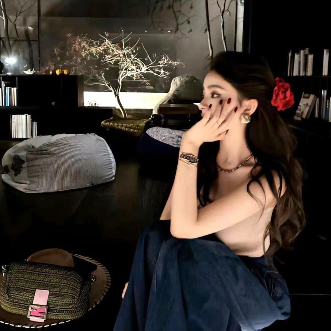 小困包ღ