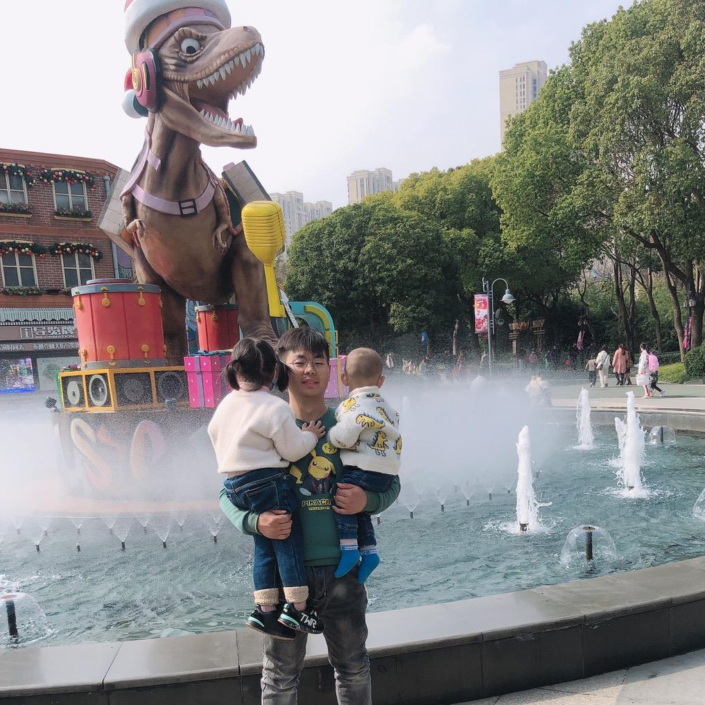 玉祁祁锐汽修小周