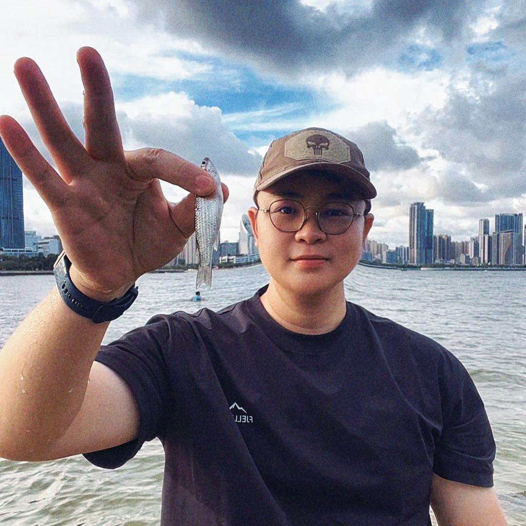 一尾跳跳鱼🐟