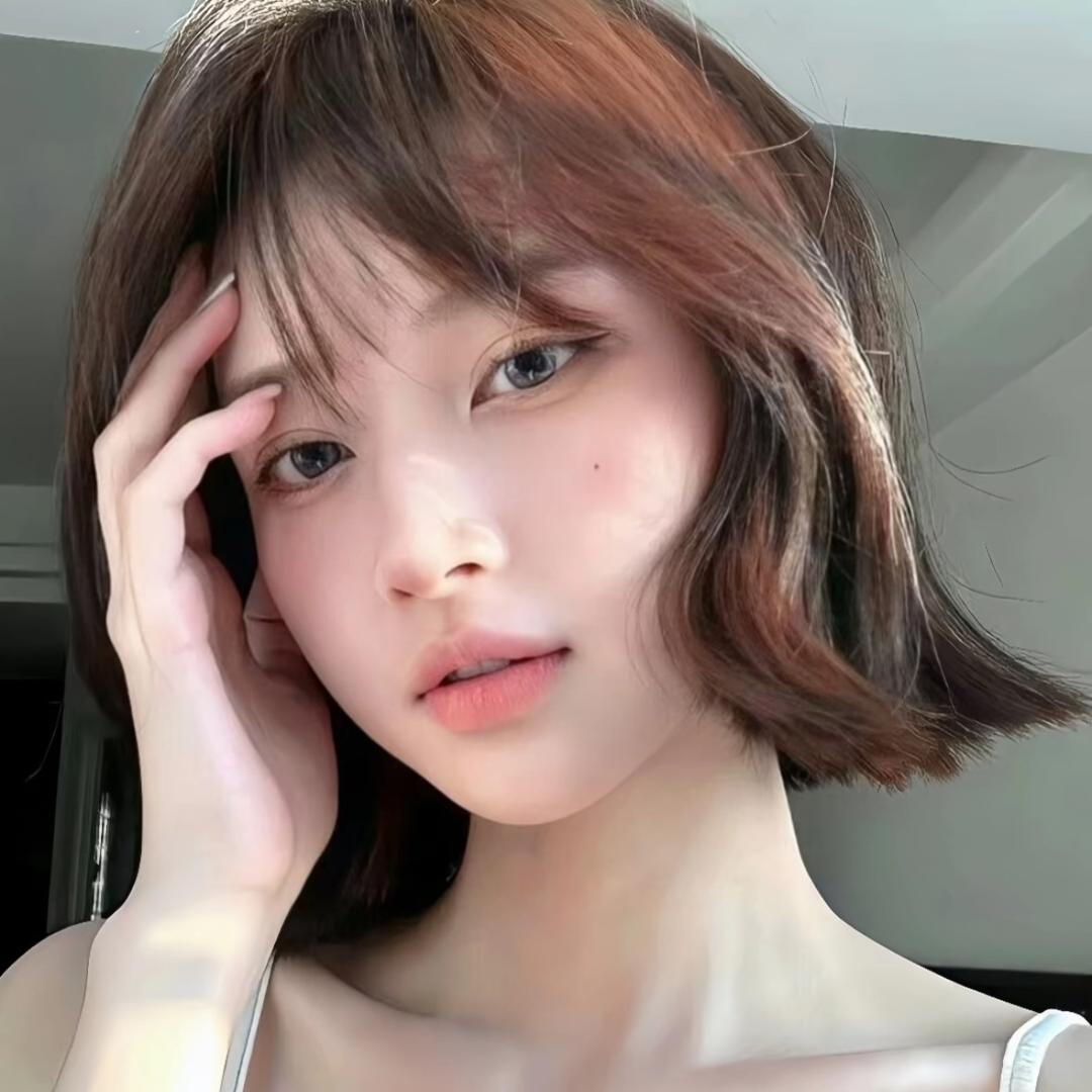 是个很奇怪的人