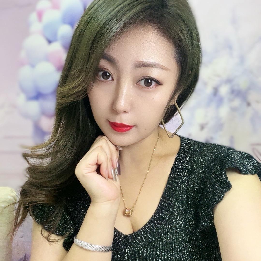 小爱（单身贵族）🫅