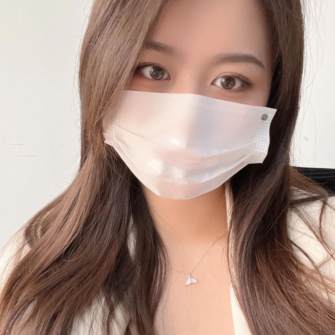 小芷（手机摄影）