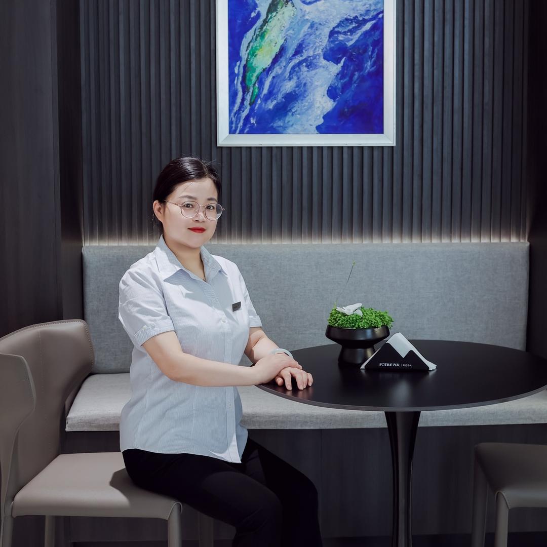 小鸡炖蘑顾