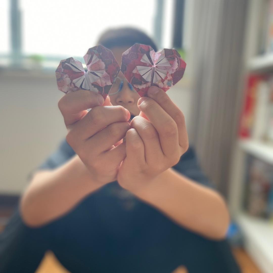 左👈右👉红糖糖