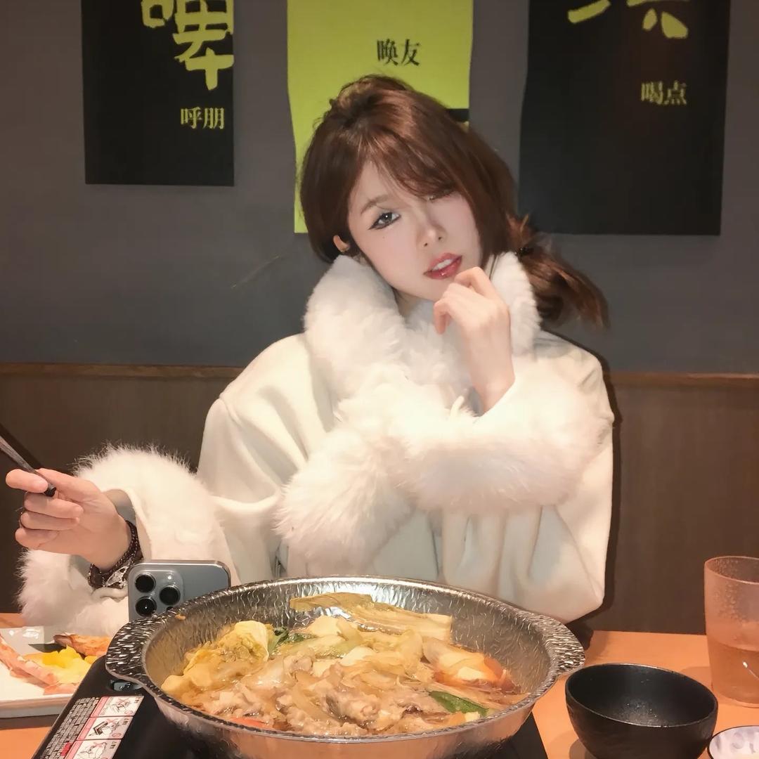 尹千金女装(直播爆款返现货)