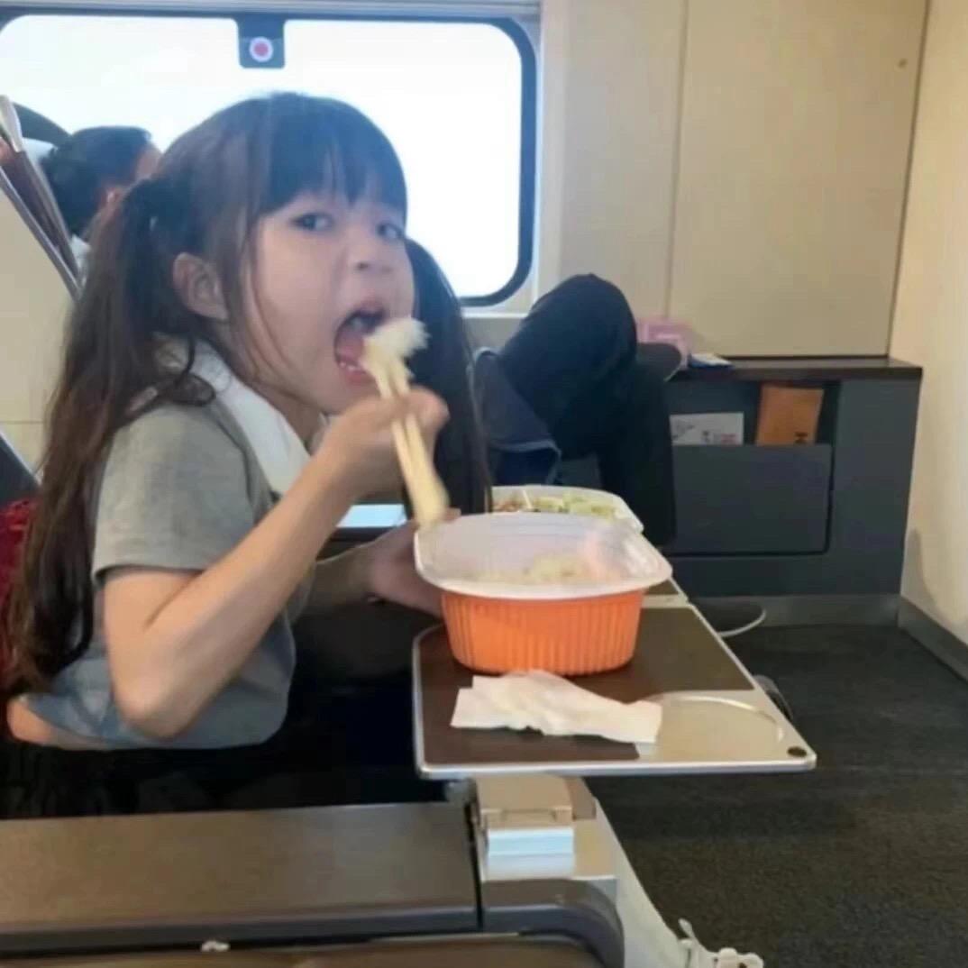 脸亿点都不圆
