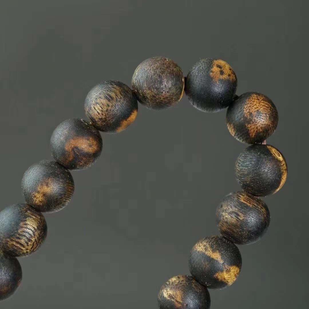 古法沉香蒸馏精油